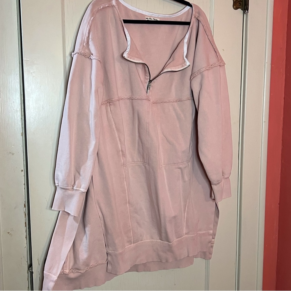 Size Large Dusty Pink HUGE sweatshirt from We the Free Free People